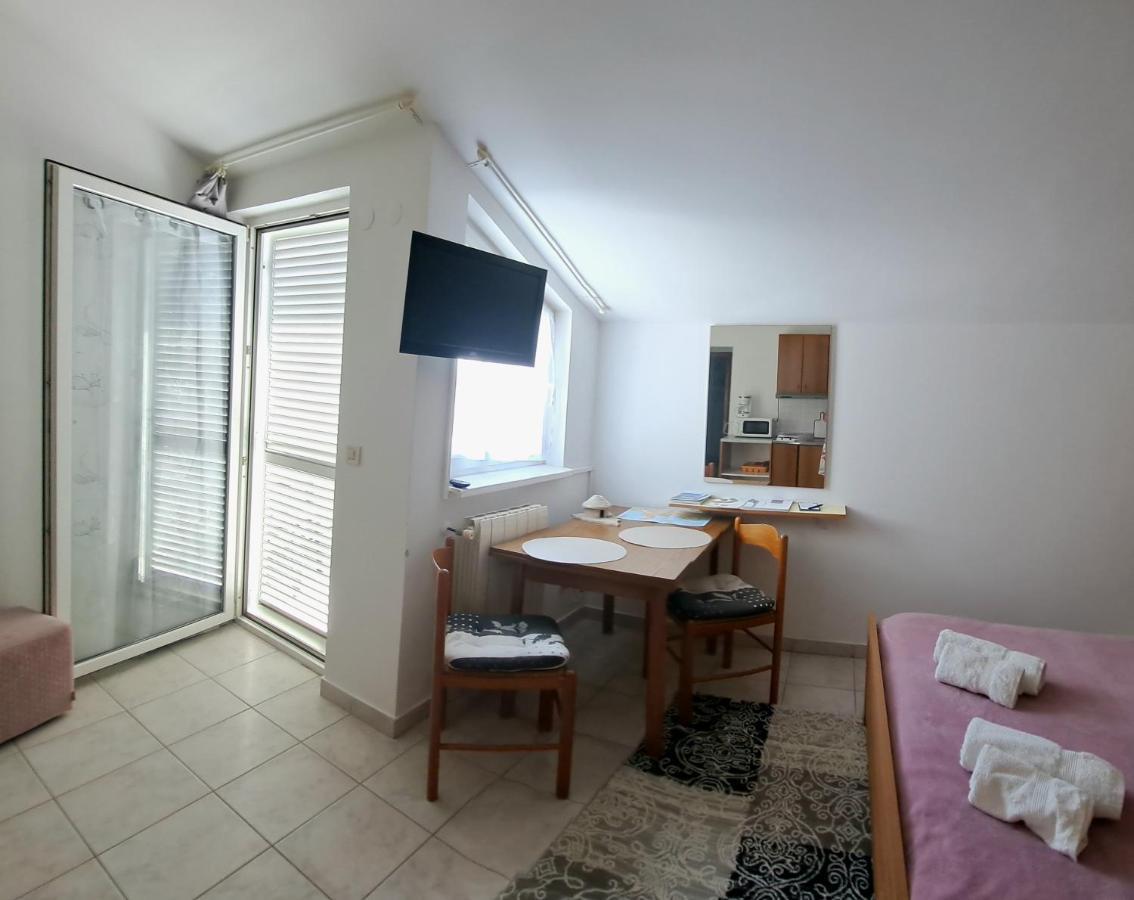 Studio Apartman Olivera Rovinj Kültér fotó